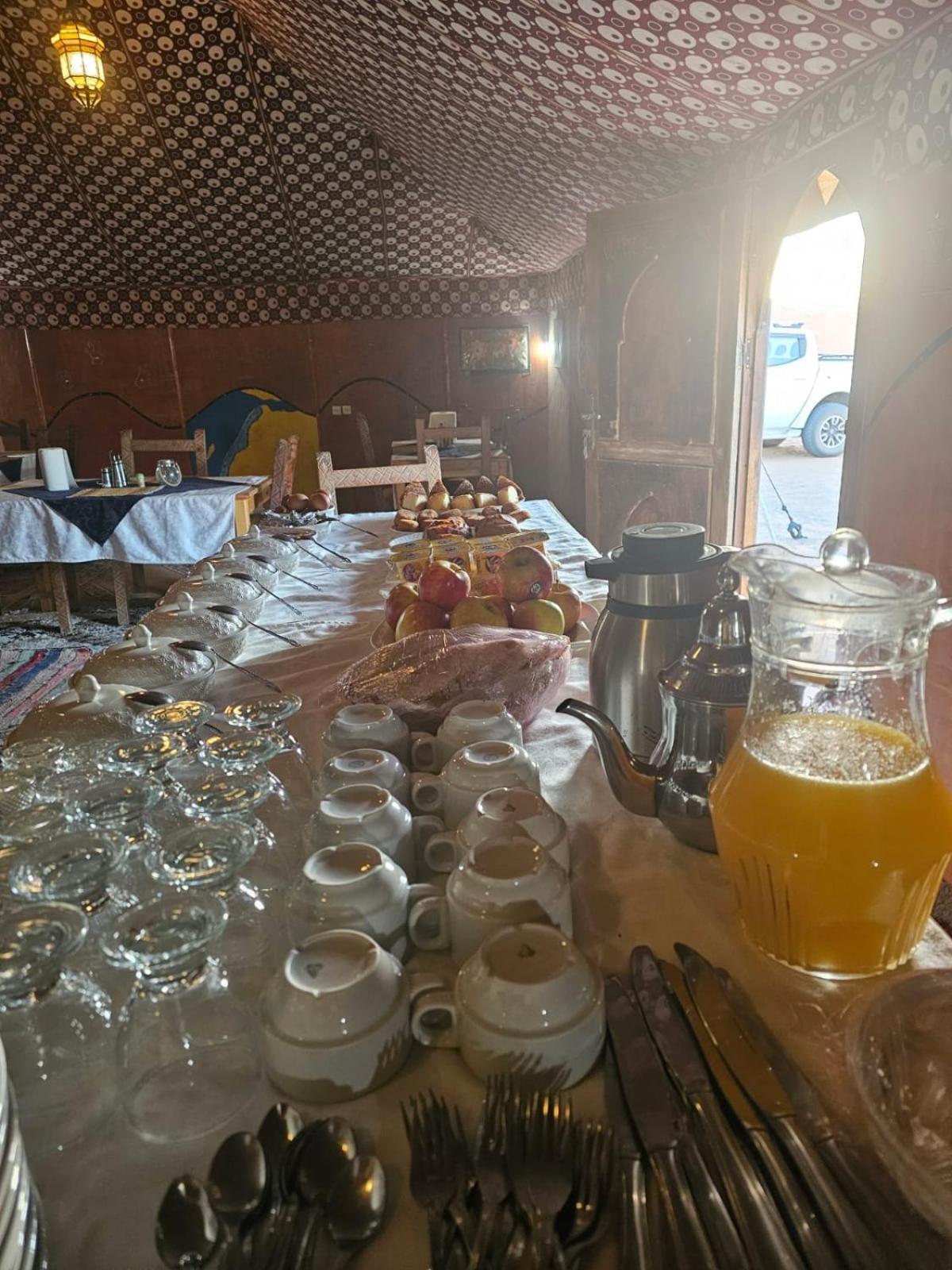 לינה וארוחת בוקר מרזאוגה Camel Luxury Camp מראה חיצוני תמונה
