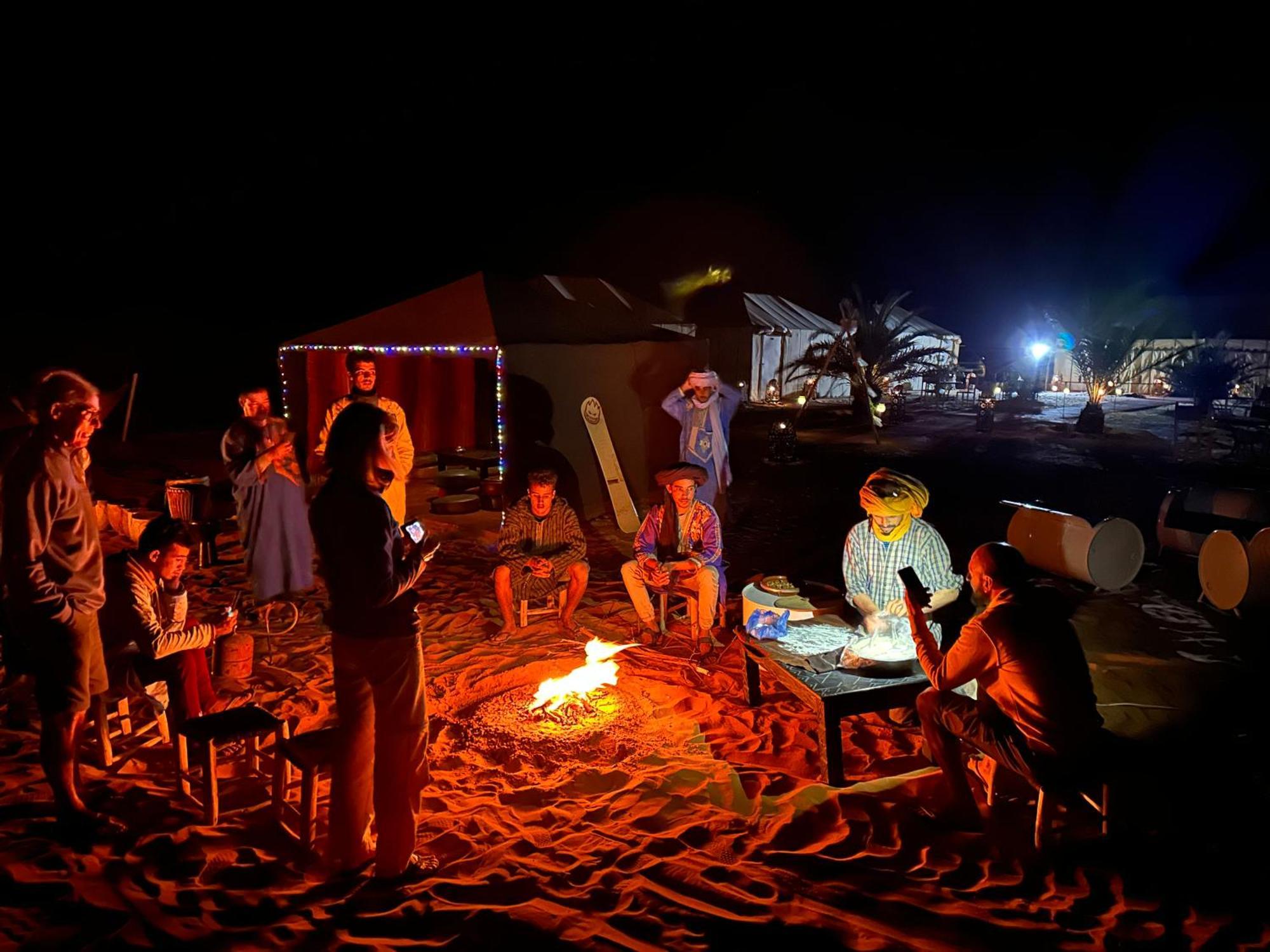 לינה וארוחת בוקר מרזאוגה Camel Luxury Camp מראה חיצוני תמונה